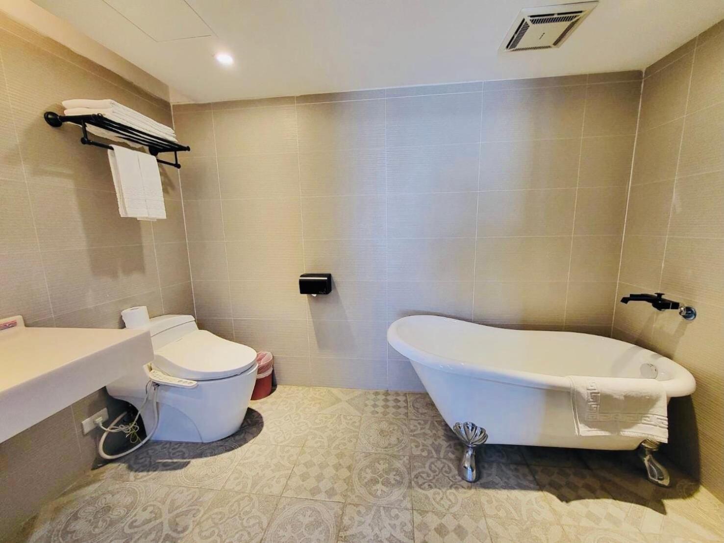Taichung EnrichLife Hotel Exterior foto